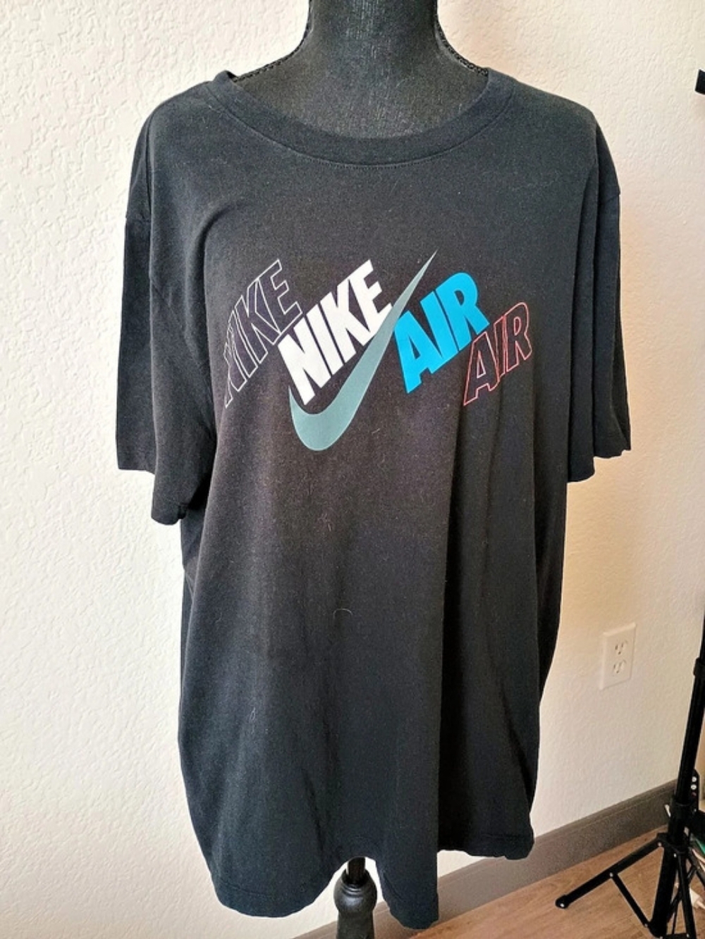 Nike Sportswear DNA Futura T-Shirt Color Block Graphic Tee XL